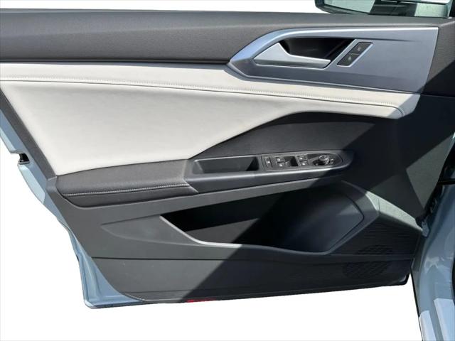 2026 Volkswagen Taos SE