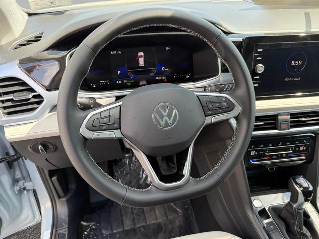 2026 Volkswagen Taos SE