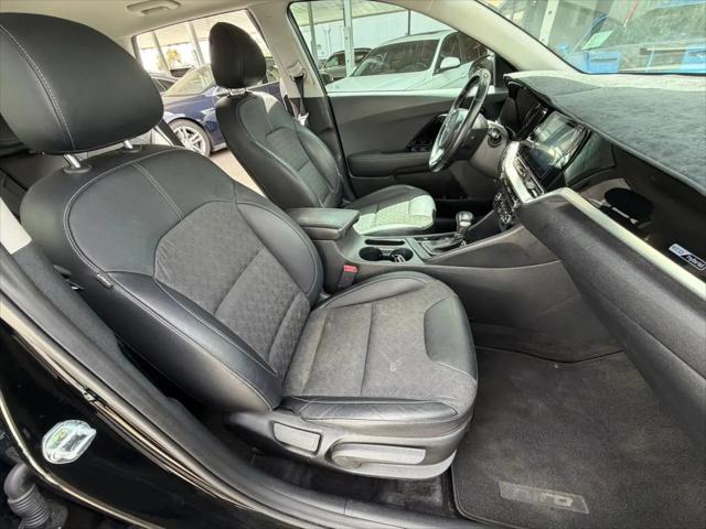 2022 Kia Niro LXS SE