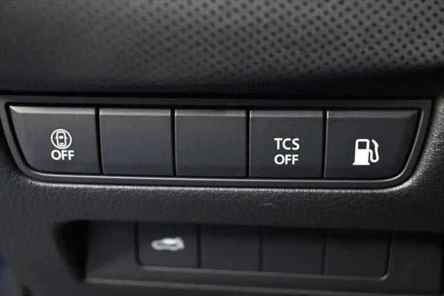 2025 Mazda CX-50 Hybrid Preferred Package