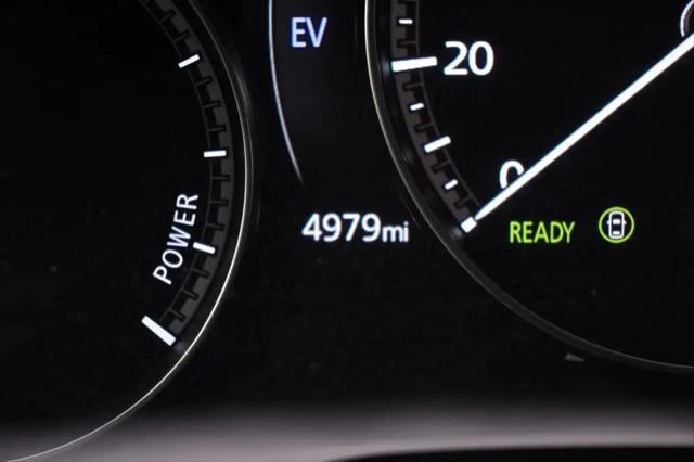 2025 Mazda CX-50 Hybrid Preferred Package