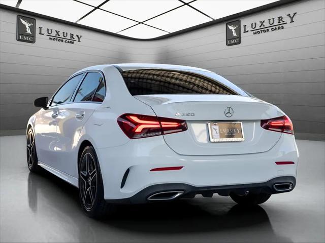 2021 Mercedes-Benz A 220 A 220