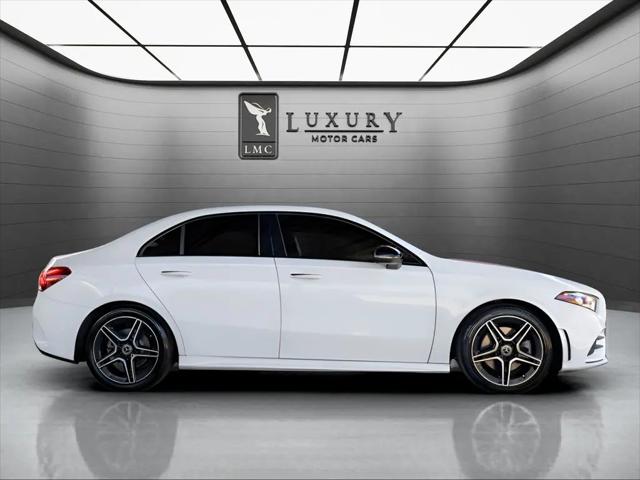 2021 Mercedes-Benz A 220 A 220