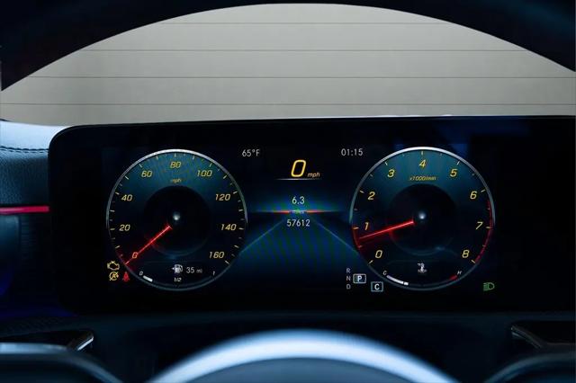 2021 Mercedes-Benz A 220 A 220