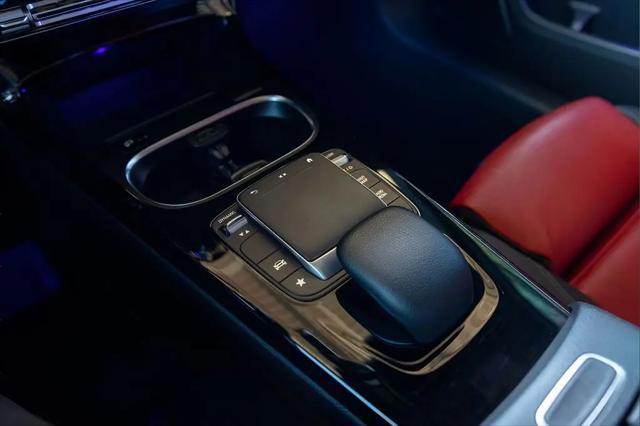 2021 Mercedes-Benz A 220 A 220