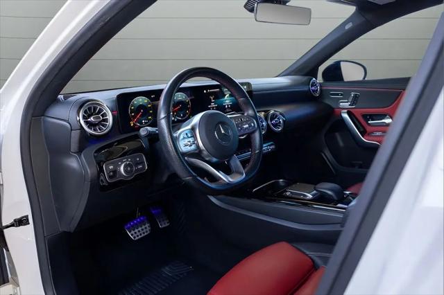 2021 Mercedes-Benz A 220 A 220