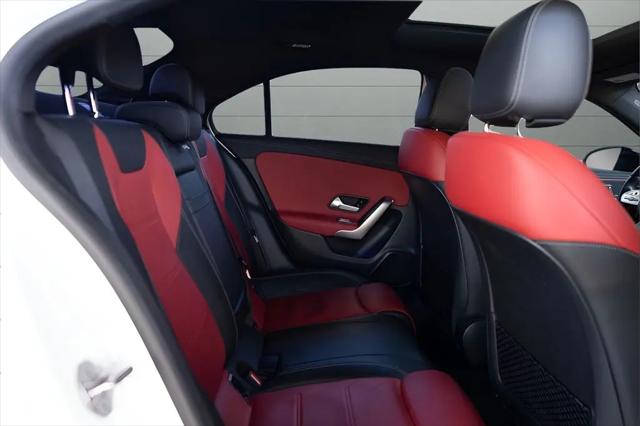 2021 Mercedes-Benz A 220 A 220