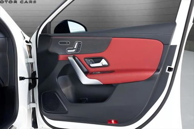2021 Mercedes-Benz A 220 A 220