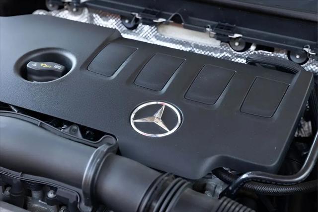 2021 Mercedes-Benz A 220 A 220