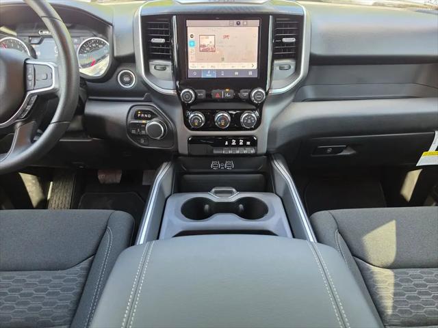 2026 Ram 1500 Express Crew Cab 4x4 57 Box