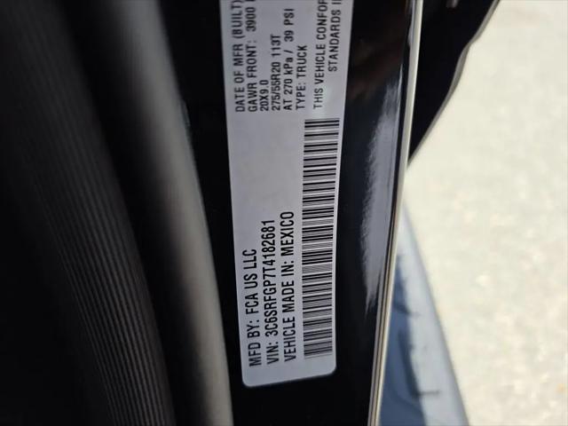 2026 Ram 1500 Express Crew Cab 4x4 57 Box