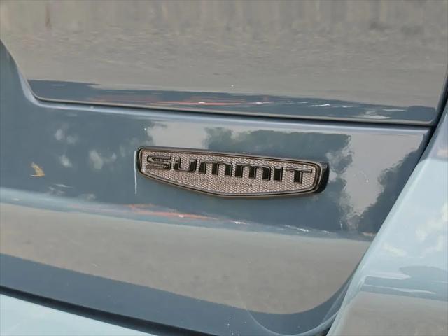 2026 Jeep Grand Cherokee L Summit 4x4