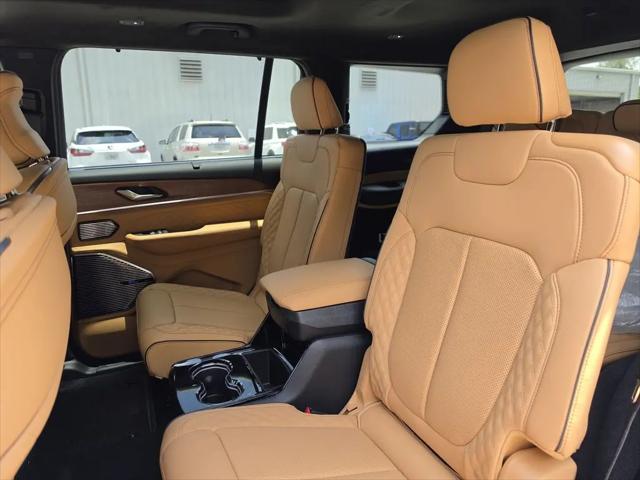 2026 Jeep Grand Cherokee L Summit 4x4