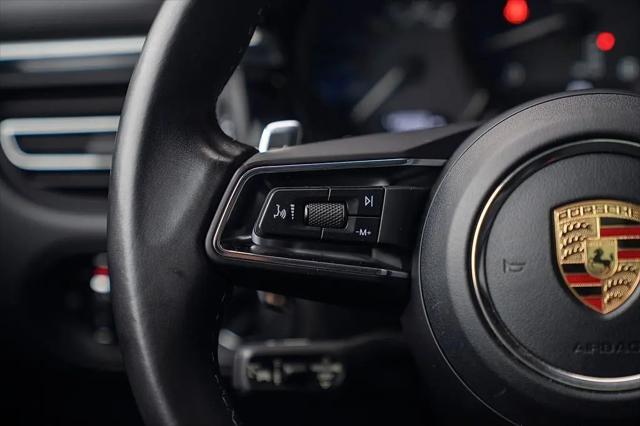 2023 Porsche Macan T
