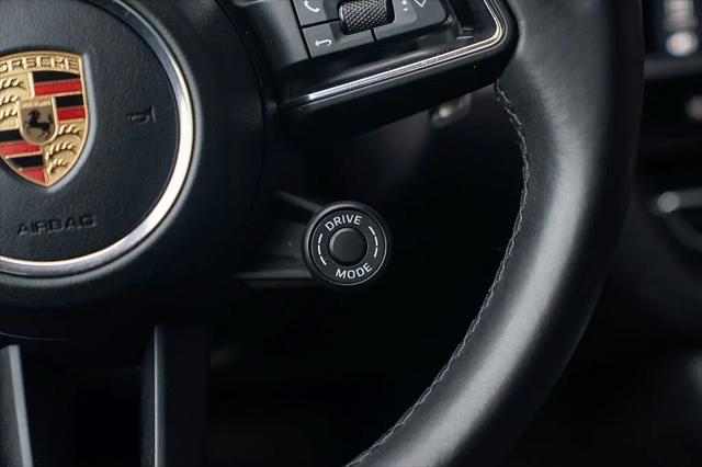 2023 Porsche Macan T