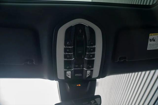 2023 Porsche Macan T