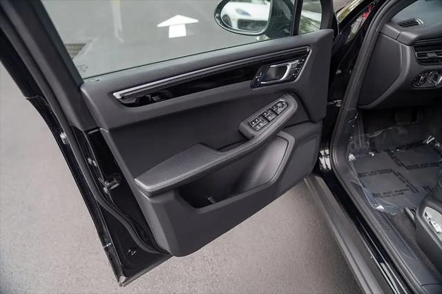 2023 Porsche Macan T