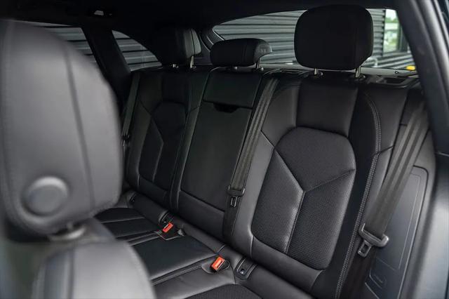 2023 Porsche Macan T