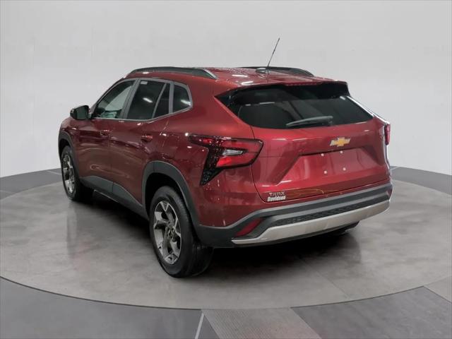 2025 Chevrolet Trax FWD LT