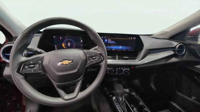 2025 Chevrolet Trax FWD LT