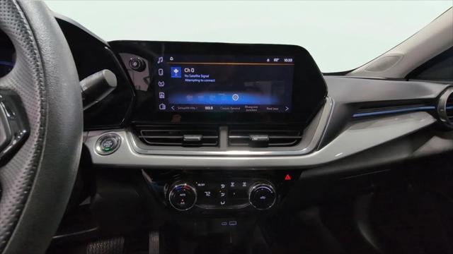 2025 Chevrolet Trax FWD LT