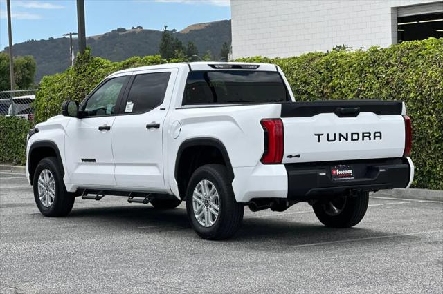 2026 Toyota Tundra SR5 CrewMax 5.5' Bed