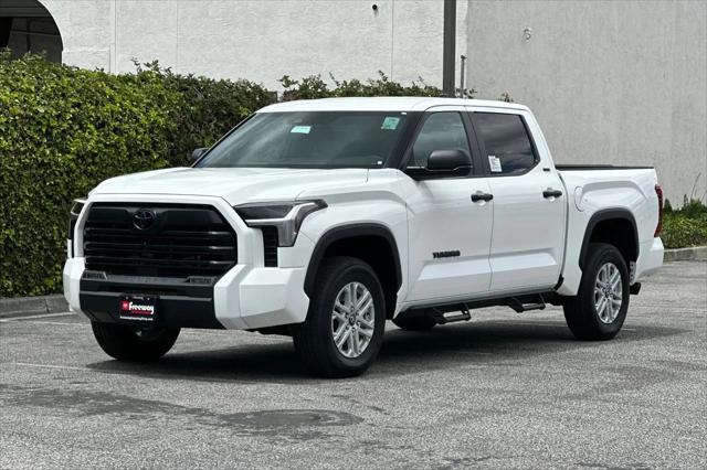 2026 Toyota Tundra SR5 CrewMax 5.5' Bed