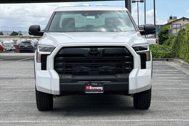 2026 Toyota Tundra SR5 CrewMax 5.5' Bed