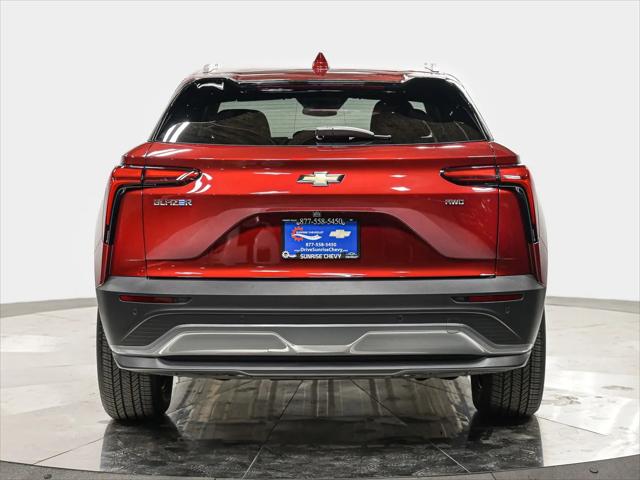2024 Chevrolet V Blazer eAWD 2LT