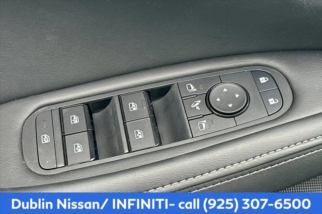 2027 INFINITI QX60 PURE