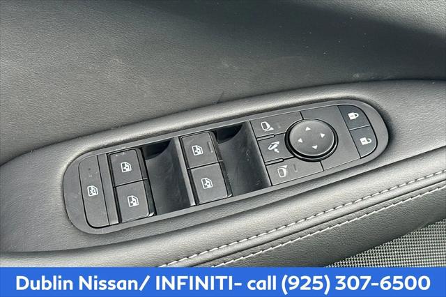 2027 INFINITI QX60 PURE