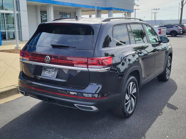 2026 Volkswagen Atlas SE with Technology