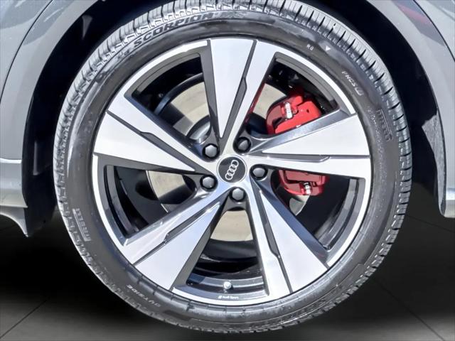 2026 Audi SQ5 Premium Plus TFSI quattro S tronic