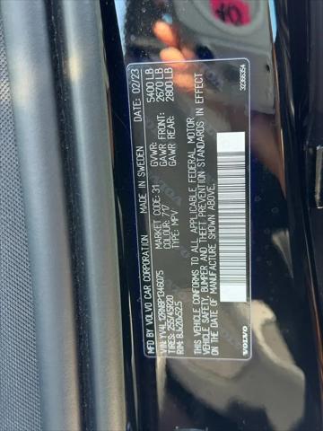 2023 Volvo XC60 B5 Plus Bright Theme