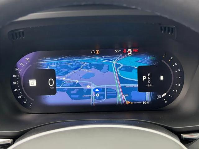 2023 Volvo XC60 B5 Plus Dark Theme