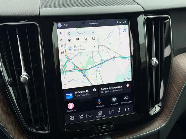 2023 Volvo XC60 B5 Plus Dark Theme