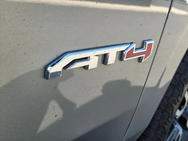 2024 GMC Yukon 4WD AT4