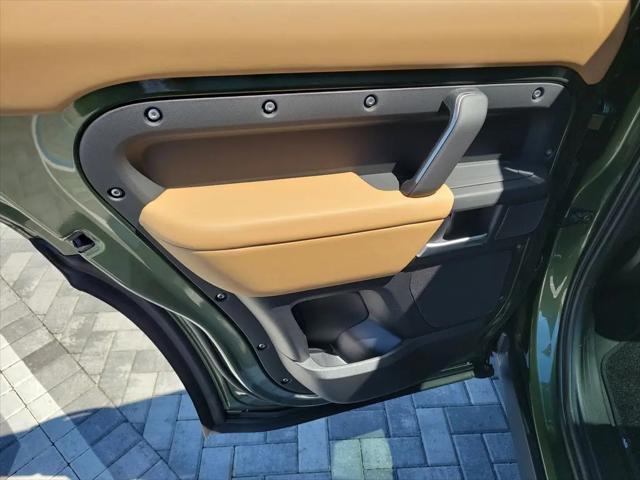 2026 Land Rover Defender P400 X-Dynamic SE