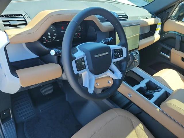 2026 Land Rover Defender P400 X-Dynamic SE