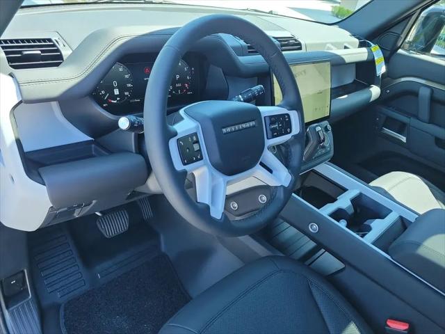 2026 Land Rover Defender P400 X-Dynamic SE