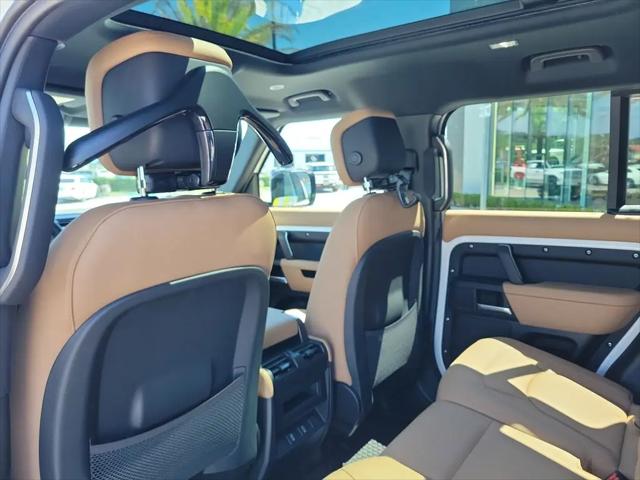 2026 Land Rover Defender P400 X-Dynamic SE