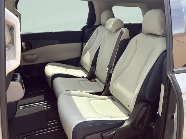 2026 Kia Carnival MPV SX