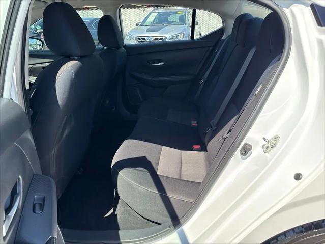 2022 Nissan Sentra SV Xtronic CVT