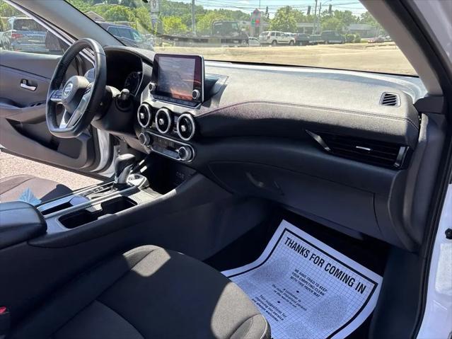 2022 Nissan Sentra SV Xtronic CVT