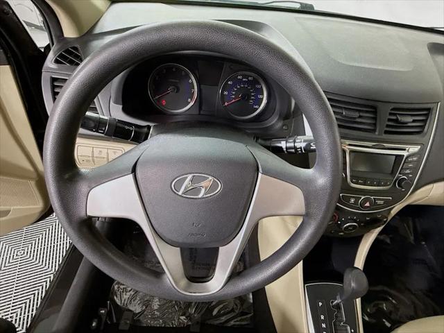 2016 Hyundai Accent SE