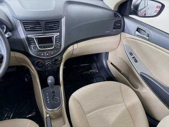 2016 Hyundai Accent SE