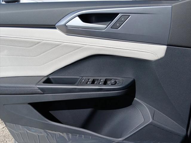 2026 Volkswagen Taos SEL