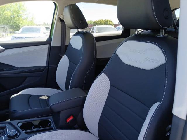 2026 Volkswagen Taos SEL