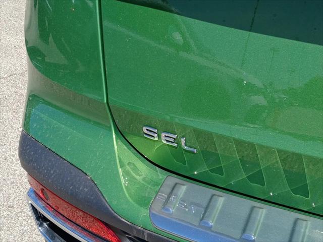 2026 Volkswagen Taos SEL