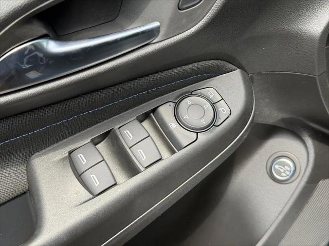 2026 Buick NV Sport Touring FWD